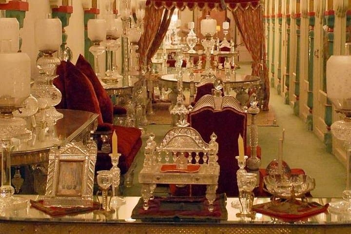 Udaipur Crystal Gallery, Lake Pichola Boat Ride & Jag Mandir Dinner photo 3