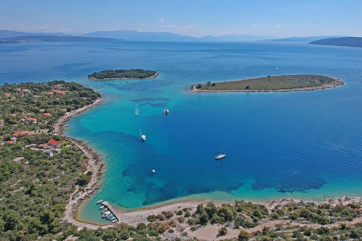 Private Speedboat Tour: Brač, Šolta & the Blue Lagoon from Trogir photo 4