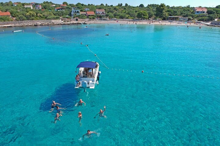 Private Speedboat Tour: Brač, Šolta & the Blue Lagoon from Trogir