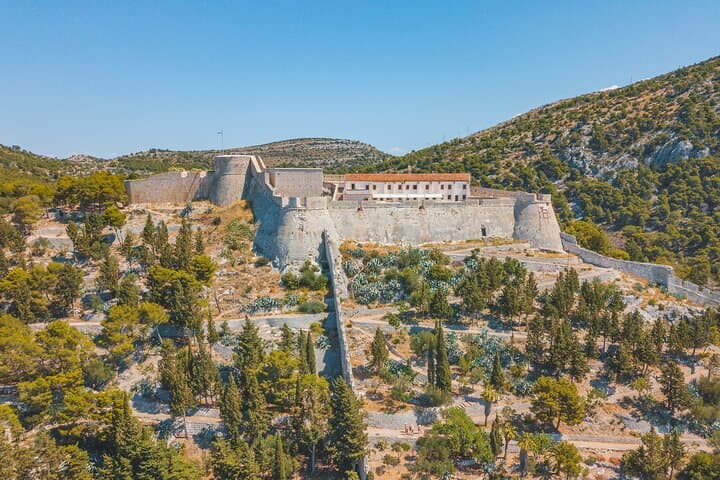 Explore the Crystalline Beauty of Hvar & Red Rocks by Private Boat photo 4