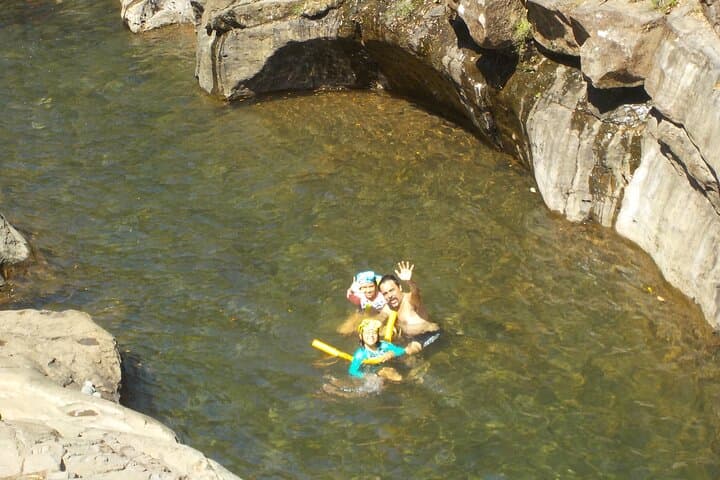 Cangilones de Gualaca: Mini Canyons, Aquamarine Pools & Fossilized Cliffs photo 2