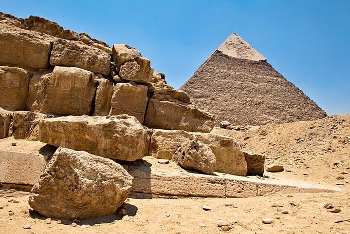 Cairo Day Trip from Sharm El Sheikh: Pyramids, Egyptian Museum & Khan El Khalili in One Day photo 6