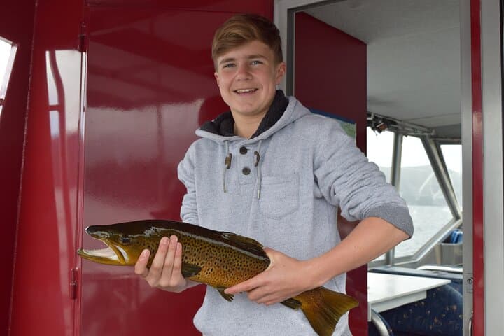 Lake Mapourika Fishing Charter: 3-Hour Franz Josef Glacier Angling Experience photo 3