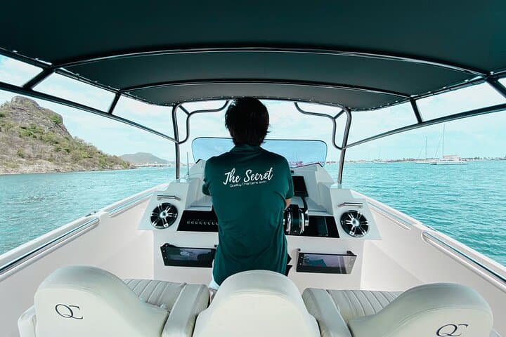 Private Full-Day St. Martin Speed Boat Tour — Snorkel Pinel, Tintamarre & Grand Case Lunch photo 6