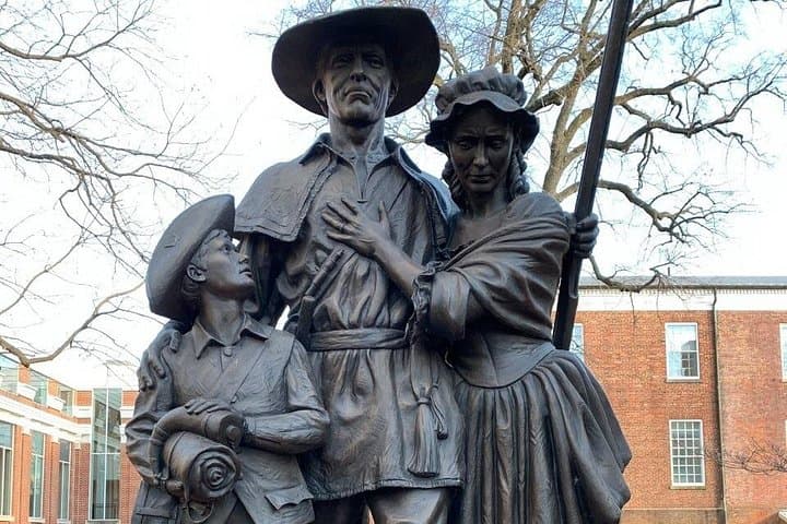 Historic Leesburg Guided Walking Tour: Civil War Sites and Colonial Architecture photo 4