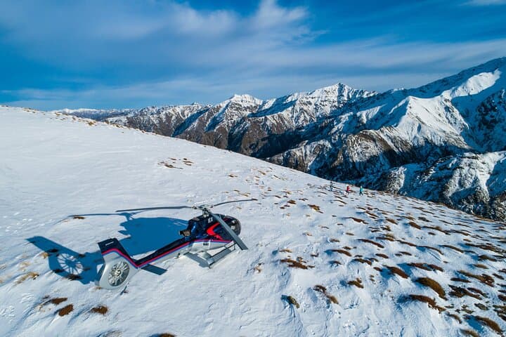 Mt Fyffe Summit Heli Tour — 40-Minute Kaikoura Helicopter Experience