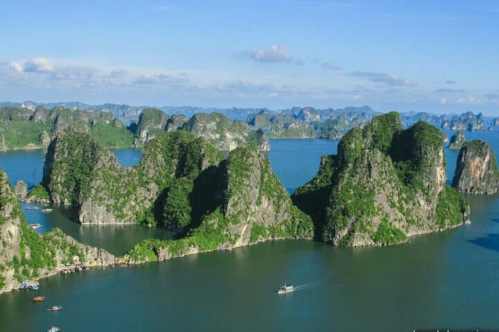 Halong Bay 2-Day Overnight on Alisa Cruise — Lan Ha, Sung Sot & Ti Top photo 3