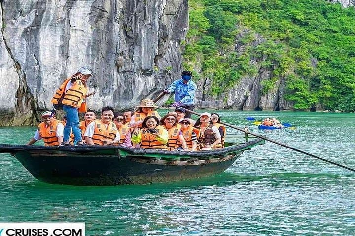 Halong Bay Luxury Day Cruise: Titov Island, Surprising Cave & Kayaking photo 3