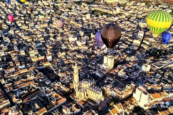 Private Hot Air Balloon Flight Over Mallorca: Sunrise Views for Two photo 4