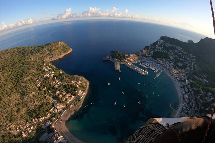 Private Hot Air Balloon Flight Over Mallorca: Sunrise Views for Two photo 6