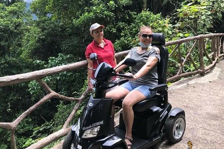 Full-day Arenal Volcano Rainforest: Hanging Bridges, Waterfall & Hot Springs photo 5