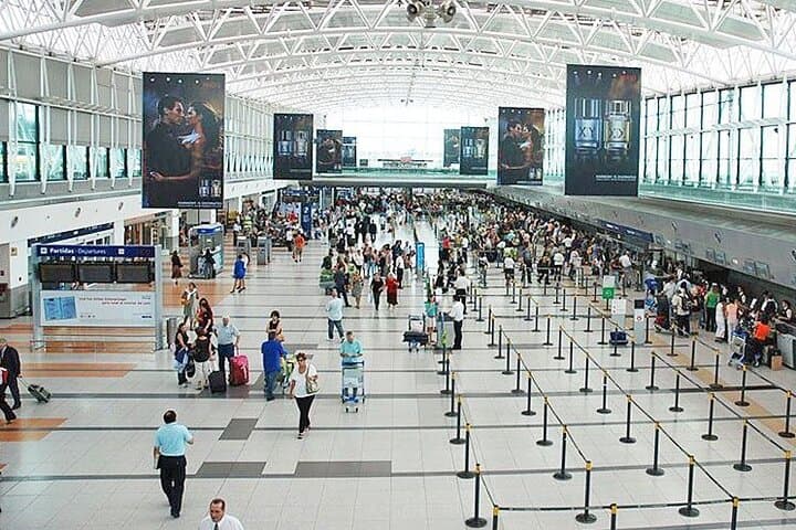 Private Ezeiza Airport Transfer to Buenos Aires with English-Speaking Driver photo 3