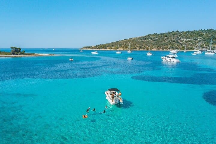 Private Adriatica Blue Lagoon & Šolta Day Cruise from Split or Trogir