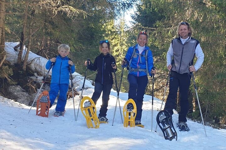 Private Snowshoe Hike in Courchevel — Guided Snowshoe Tour from Courchevel 1850 photo 4