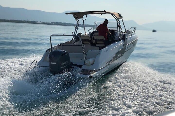 Split Airport to Hvar Speedboat Transfer: Fast Water Taxi to Hvar Town photo 6