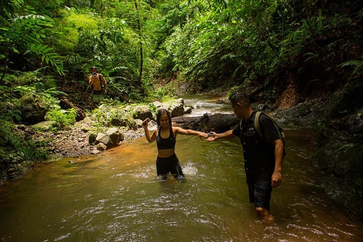 10 Hidden Waterfalls Near Jaco with Local Cuisine and Jungle Swim photo 3