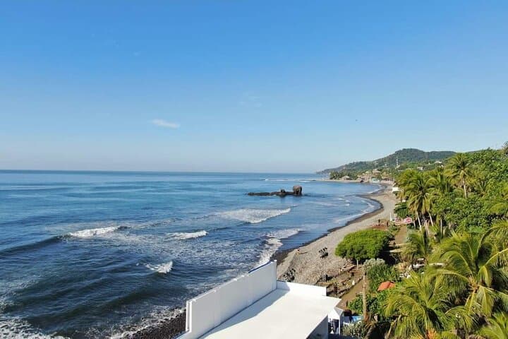 Half-Day Surf & Beach Tour to El Tunco and La Libertad photo 4