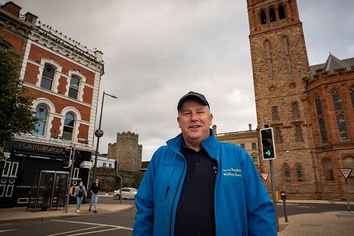 Full-Circuit Derry City Walls Walking Tour — History, Sights & Practical Tips photo 2