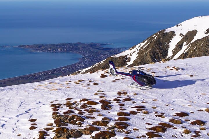 Mt Fyffe Summit Heli Tour — 40-Minute Kaikoura Helicopter Experience photo 2