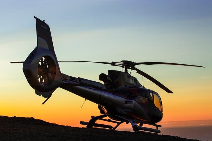Mt Fyffe Summit Heli Tour — 40-Minute Kaikoura Helicopter Experience photo 4