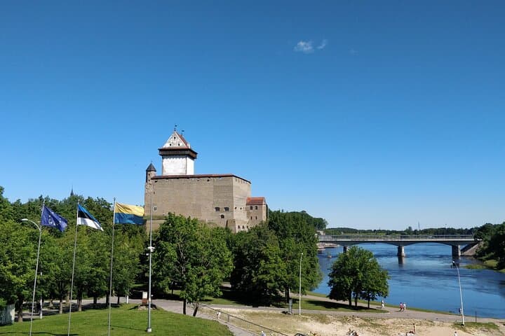 Go East Private Day Trip to Narva, Valaste Waterfall & Narva-Jõesuu