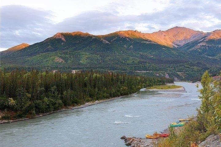 Denali Rafting Canyon Wave: Navigating the Nenana River's Wild Frontier photo 5