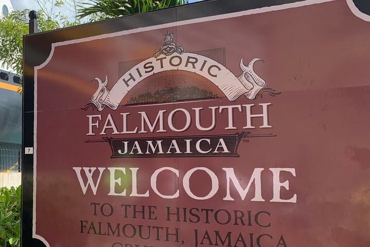 Evening on the Luminous Lagoon: Martha Brae Rafting and Falmouth Highlights photo 6