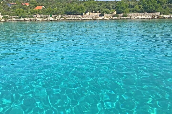 Private Speedboat Tour: Brač, Šolta & the Blue Lagoon from Trogir photo 3