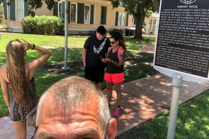 Crazy Corpus Christi Scavenger Hunt: Interactive Urban Adventure in Corpus Christi photo 2