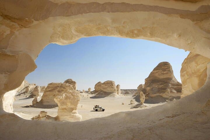 White Desert & Bahariya Oasis: Full-Day Private Tour from Cairo photo 5