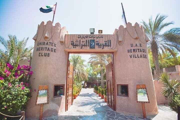 Full-Day Abu Dhabi Guided Tour from Dubai: Mosque, Palace & Corniche Highlights photo 6