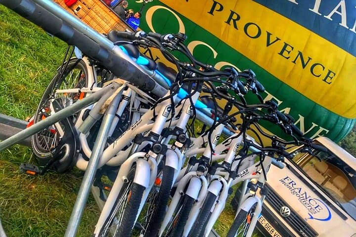 Provence Balloon Flight and E‑Bike Return from Moustiers‑Sainte‑Marie photo 3