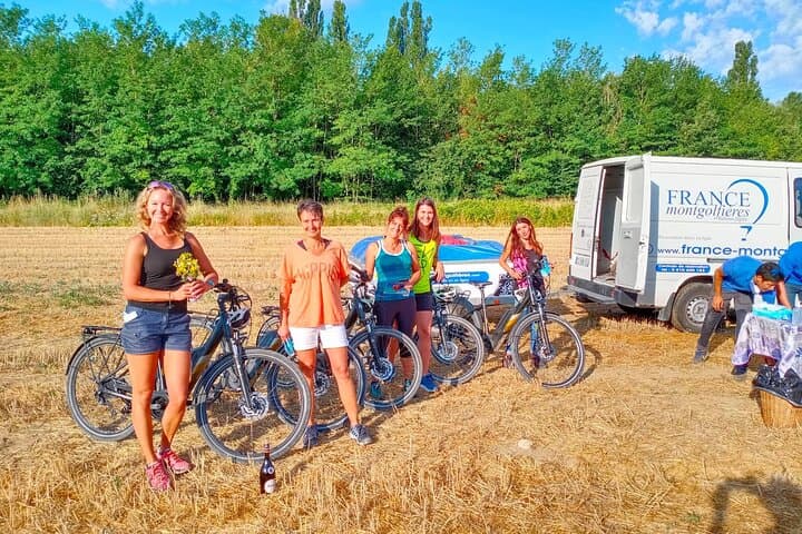 Provence Balloon Flight and E‑Bike Return from Moustiers‑Sainte‑Marie photo 2