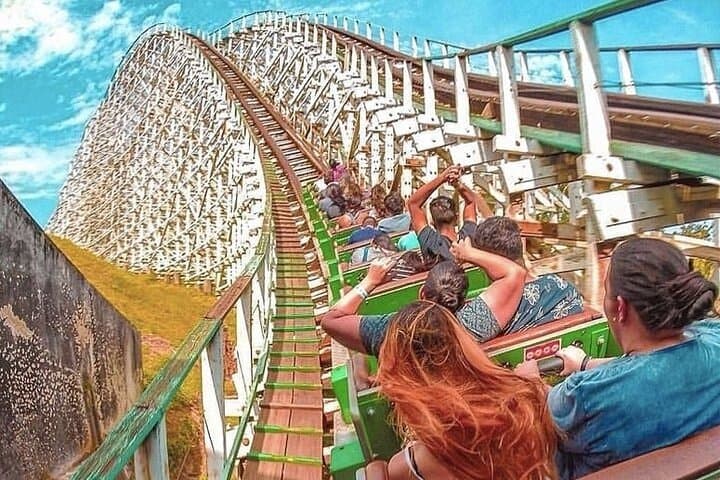 Hopi Hari Day Trip from São Paulo: Family-Friendly Rides, Private Transfer, and Practical Tips photo 2