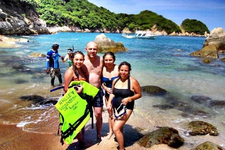 Snorkel La Roqueta Island Acapulco: Guided Pacific Marine-Life Cruise photo 4