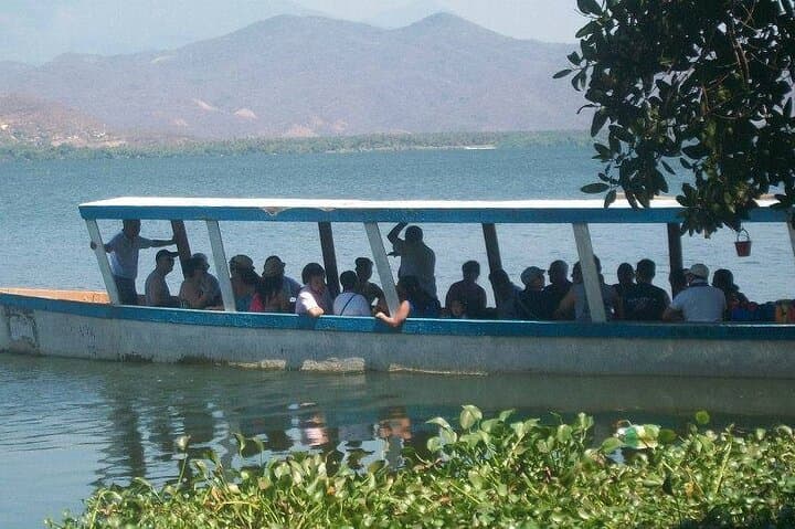 Coyuca Lagoon Cruise — Acapulco Shore Excursion & Boat Tour photo 5