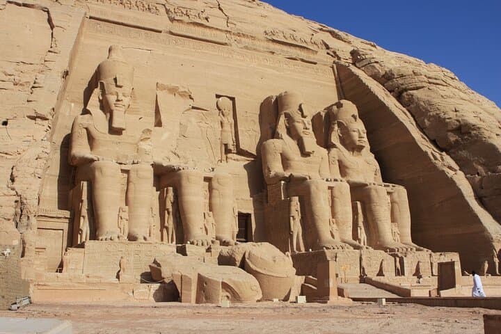 6-day Cairo, Luxor, Aswan & Abu Simbel: Nile Temples, Villages and Sleeper Train photo 2