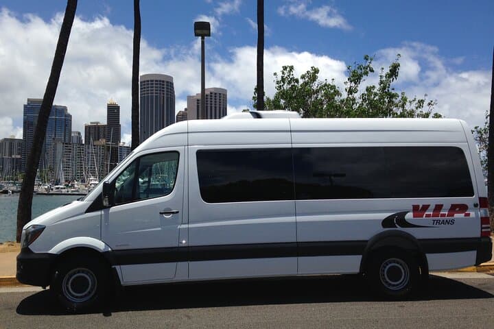 Ko Olina to Honolulu Airport Shuttle — Shared Departure Transfer (25–30 min) photo 4