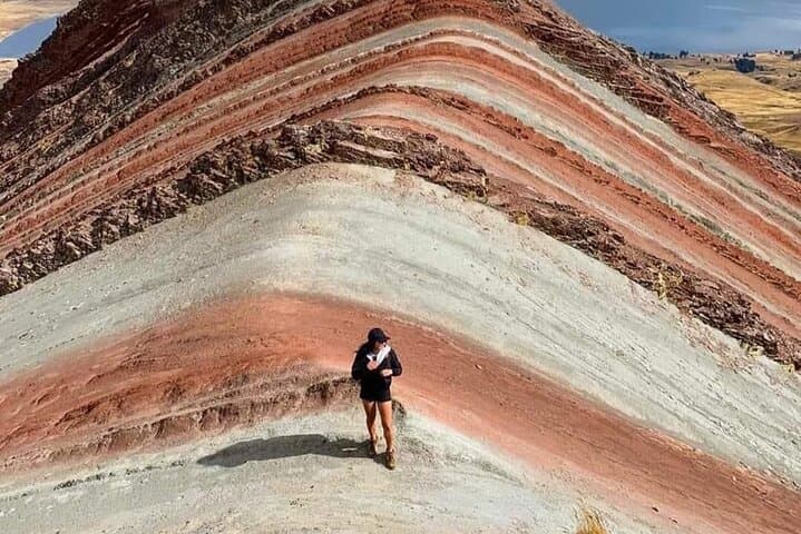 Hiking Peru’s Rainbow Mountain (Vinicunca): A High-Altitude Day Hike from Cusco photo 4