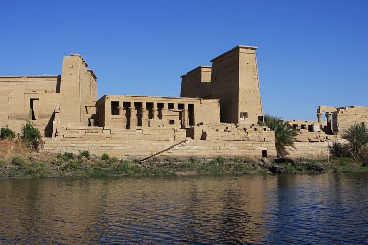 6-day Cairo, Luxor, Aswan & Abu Simbel: Nile Temples, Villages and Sleeper Train photo 4