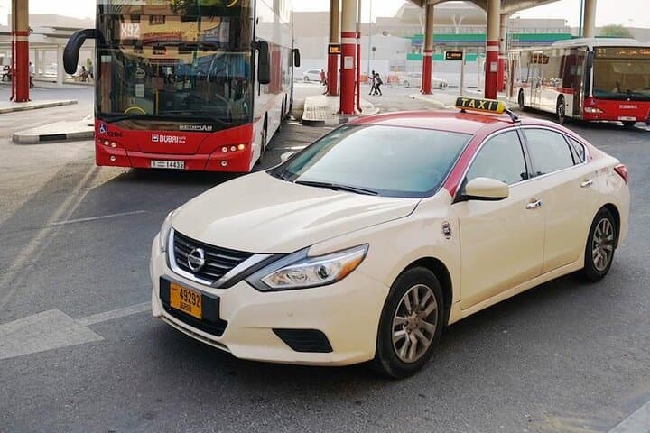 Dubai Airport to Hotel Transfer: Private Comfortable Pickup Service photo 5