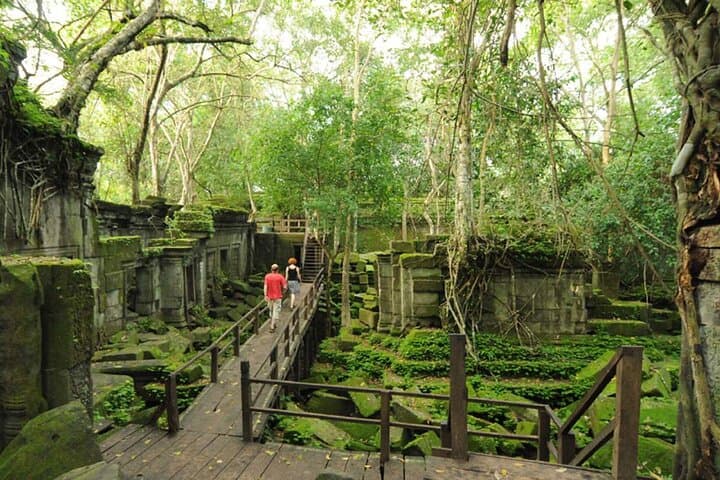 Beng Mealea & Kompong Khleang: Off-Grid Temple and Tonlé Sap Day Trip from Siem Reap photo 3