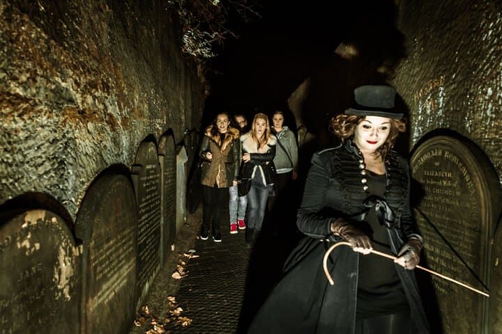 Liverpool Ghost Walking Tour: Haunted Hope Street & Cathedral Necropolis photo 3