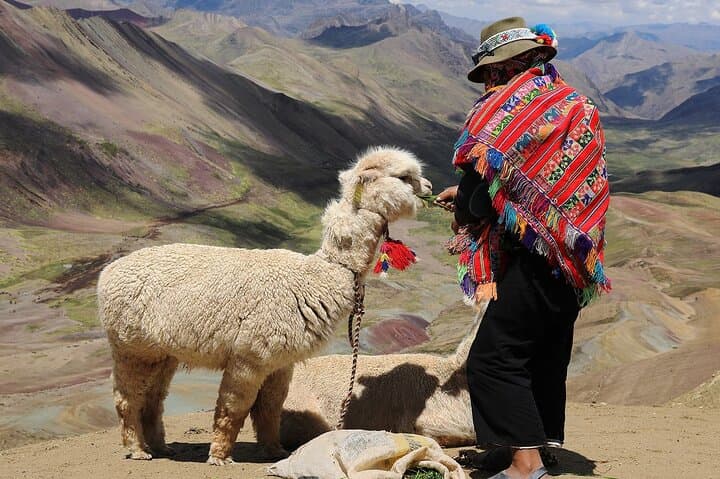 Cusco to Machu Picchu and Rainbow Mountain 5-Day Sacred Valley Adventure