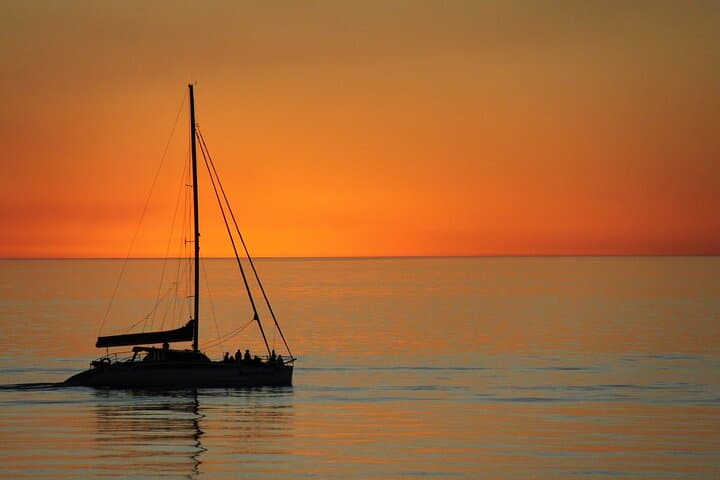 Adelaide Twilight Cruise from Glenelg: Sunset Catamaran with One Beverage photo 5