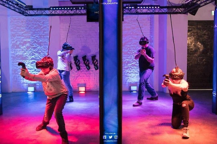 Hologate VR Queenstown — Multiplayer Virtual Reality Experiences Near Lake Wakatipu photo 5