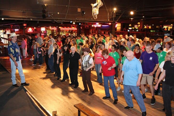 Billy Bob's Texas Honky Tonk Dinner & Photo: Fort Worth Stockyards Night Out