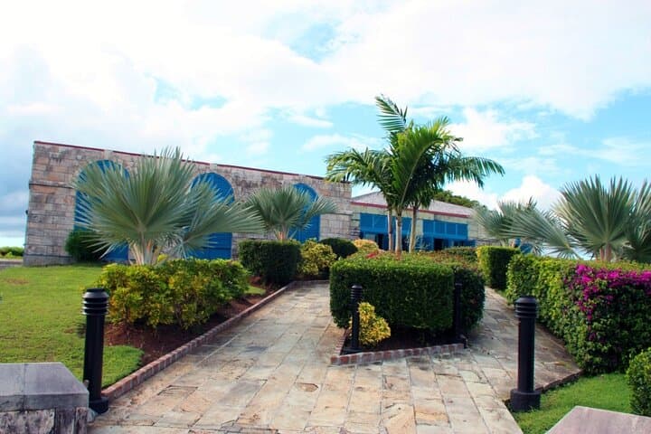 Antigua VIP Semi-Private Gold Tour: Nelson’s Dockyard, Shirley Heights & Beach Stops photo 5