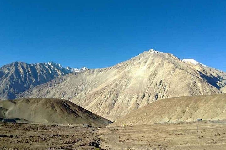Ladakh Mesmerising Tour: 6-Day Leh, Pangong & Nubra Overland Experience photo 4