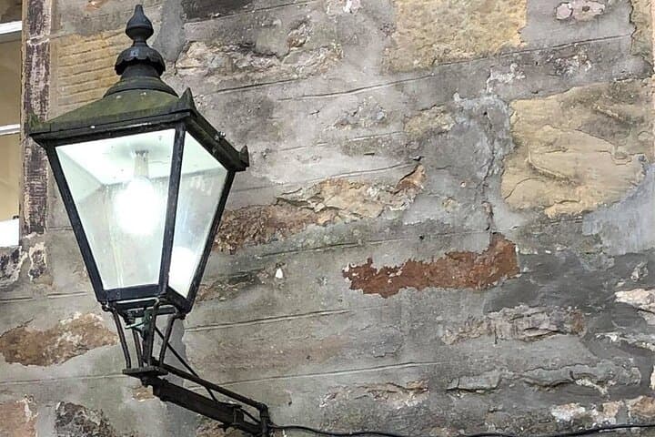 exploring-elgins-dusty-closes-historic-alleyway-walking-tour photo 4